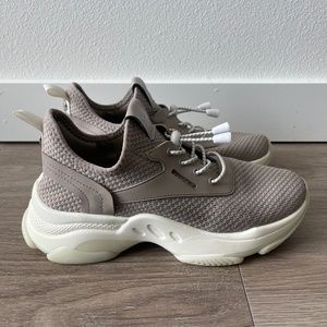 Steve Madden Myles Taupe Chunky Sneaker Size 8